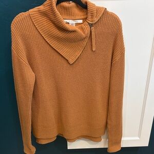 Max studio deep gold chunky knit sweater